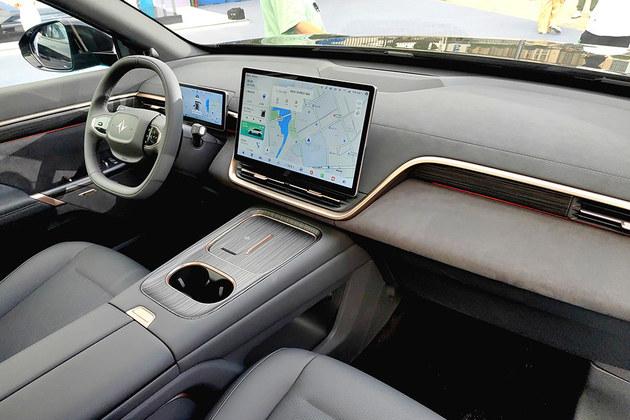 全新中大型suv东风奕派eπ008上市 售价21.66万元